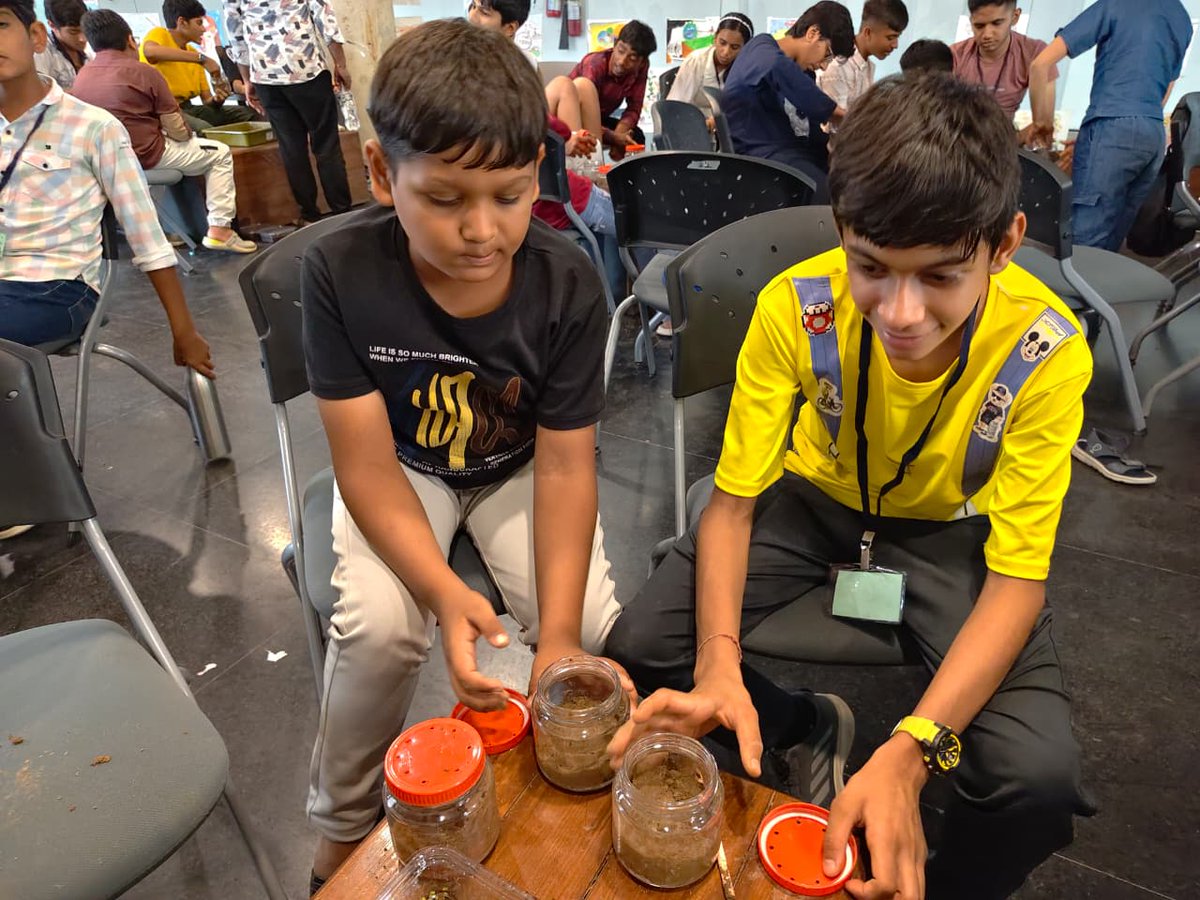 RscBhuj's tweet photo. Fifth #ResidentialSummerScienceCamp on theme Exploring Nature concluded @Rscbhuj
With refreshing #yoga, hands-on activity of #terrarium making &amp; career guidance session, 
Day 3 was full of learning, creativity, and inspiration bringing young minds closer to nature and science. https://t.co/USCItOQDne