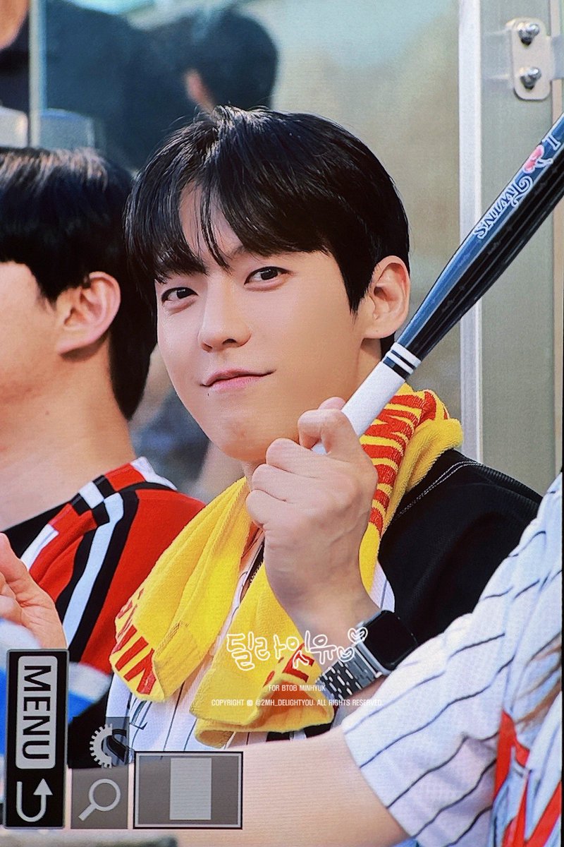 2MH_DelightYou's tweet photo. 260530 🐿️⚾️🖤

#비투비 #이민혁 #허타람찌 #HUTA @btob2mh https://t.co/hyELxEI1uO