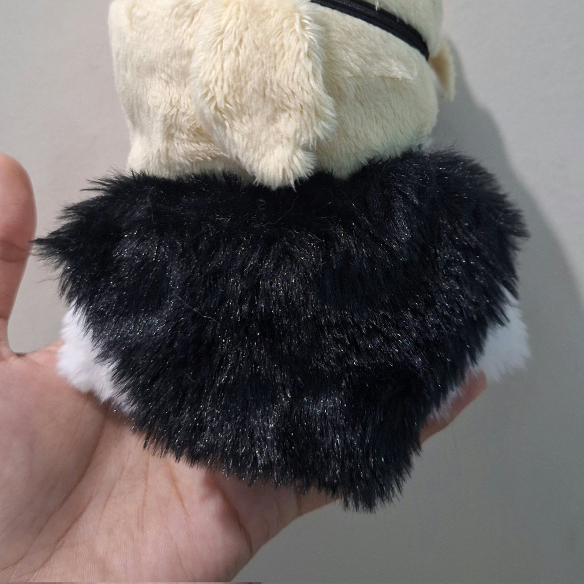 pickmegur's tweet photo. Finally, Dimitri's furr coat is done! Not perfect as I expect but, I satisfied ☺️

#ディミトリ https://t.co/miYaU8k1hE