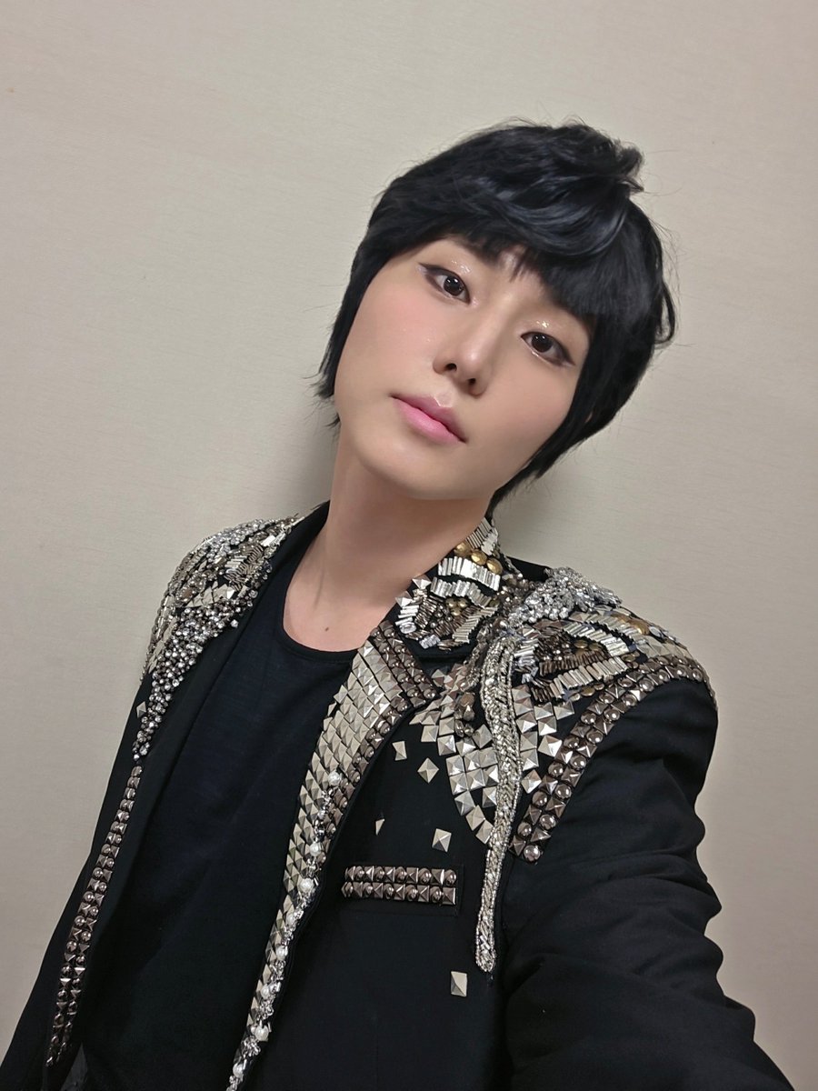 DAY6 tweet media