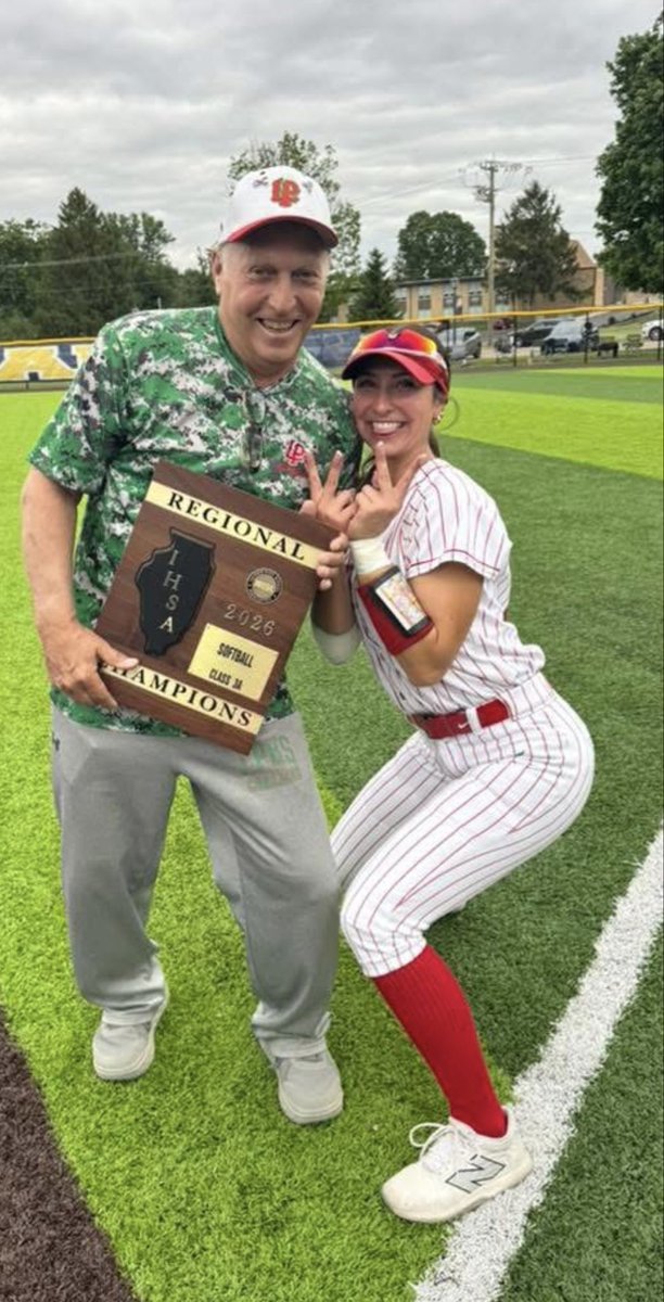 LPSoftball17's tweet photo. Wasn’t our day. I won’t talk of the loss I’ll talk of gains. Awesome memories of 9 young ladies. We laughed, cried &amp; joked. Thanks for being the best players,students,teammates! Can’t wait to see what the future holds for u. Love u like daughters Once a Cav, always a Cav ❤️💚 https://t.co/J7B5Ky2ZnT