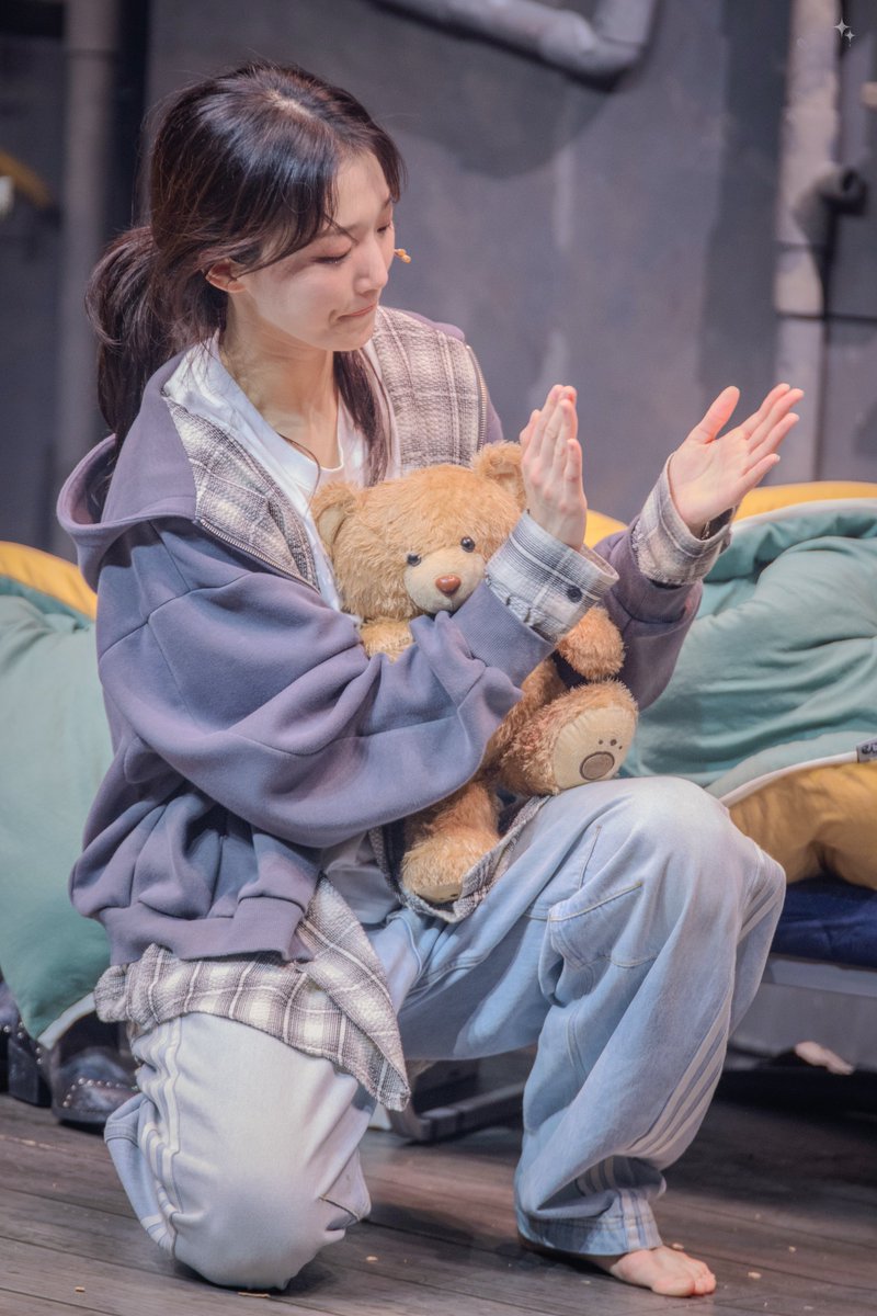 Chan_Lan_1's tweet photo. 260524🌙 뮤지컬 더라스트맨

생존자 役 #김이후 배우님
-
🧸존버랑🐢 https://t.co/unZUDDTLZQ