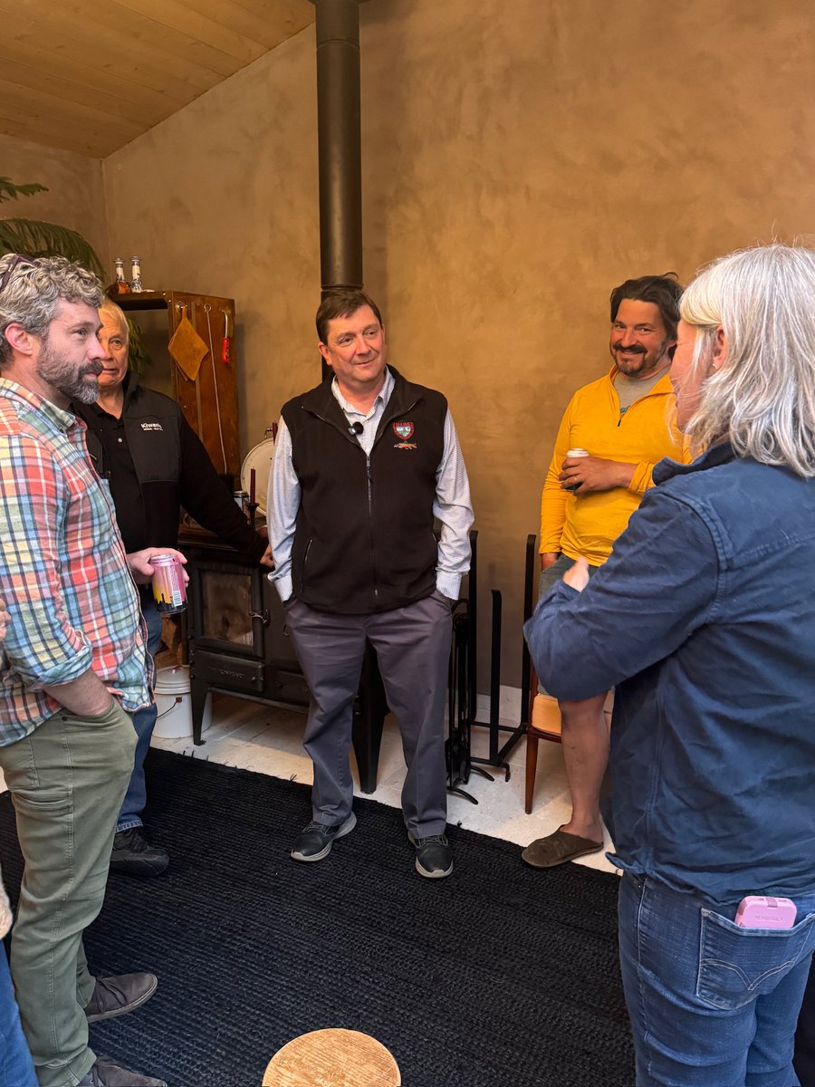 TroyJackson207's tweet photo. A full house in Orono! Thank you Alejandro and Katie for having us. 

Together, with candidates like Mike Tipping and Jim Dill on the ticket, we are going to bring forth a new era for the state of Maine. https://t.co/kDQIk0sho8