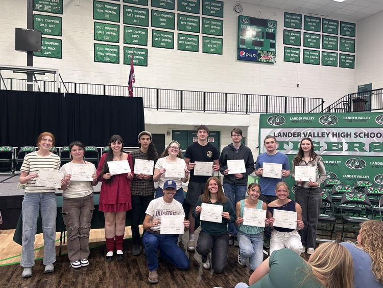 LanderSchools's tweet photo. A great week to be a Lander Tiger, congratulations to our Presidential Academic Award winners and our Top Academic Seniors! Your hard work and dedication have paid off, well done! https://t.co/cB5nBOsfq8