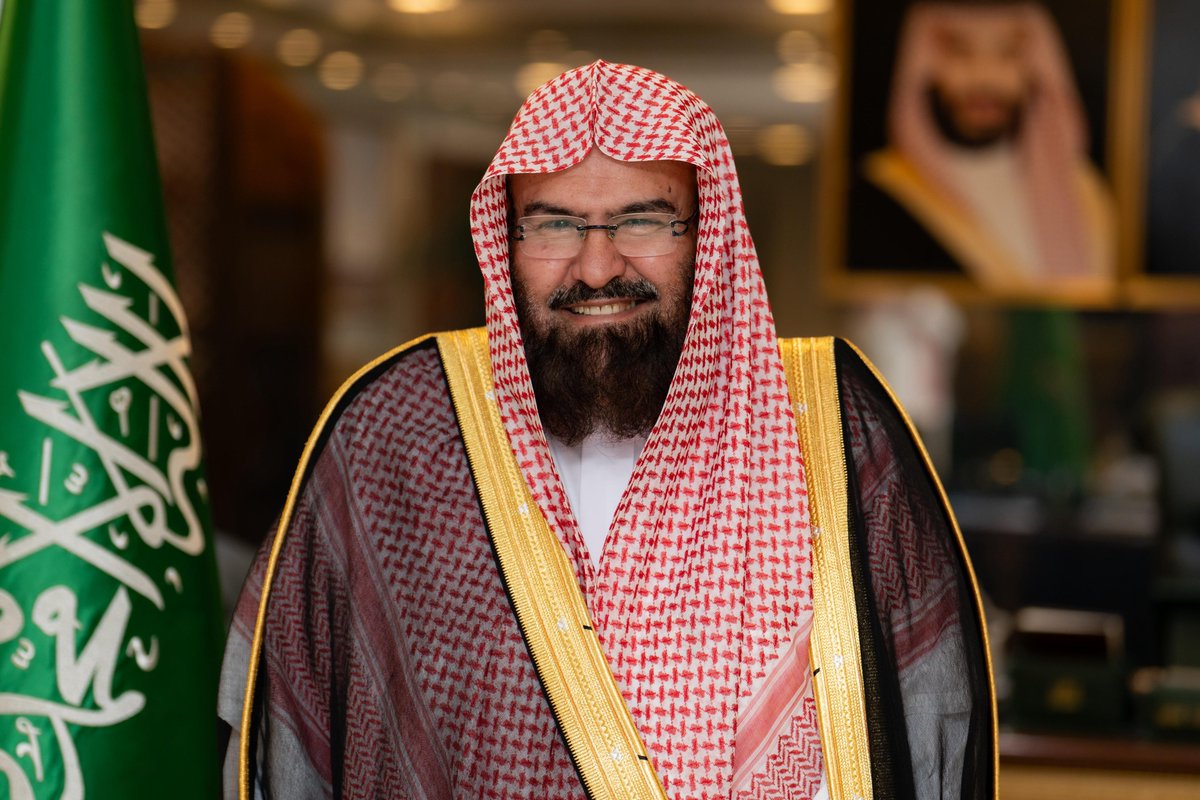 SaudiNews50's tweet photo. رئيس الشؤون الدينية يُعلن نجاح الخطة التشغيلية للرئاسة لموسم حج 1447هـ، وتقديم أكبر منظومة إثرائية دينية نوعية لخدمة ضيوف الرحمن.

- https://t.co/63Ru1f5irI