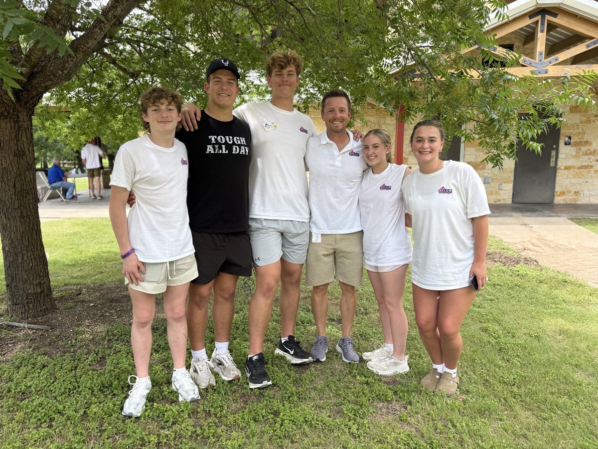 CoachEgger's tweet photo. Spent the first week of summer at @ryla5810 with 5 incoming Gunter HS Seniors and some Gunter Grads. 
Great start to the summer and great opportunity to serve a Rotary International program that has done so much for me over the years! 

#RYLA5810
#rylaalumni https://t.co/YYRsdV8f0F