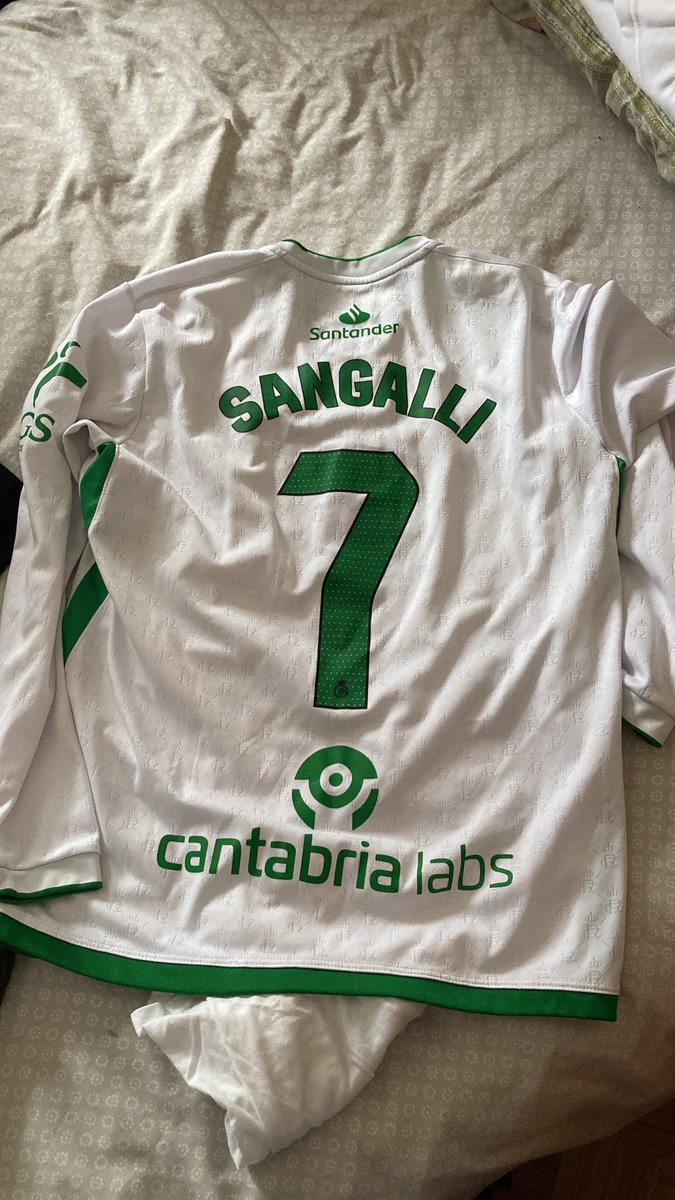 leaud_'s tweet photo. @Sangallirenueva guárdame uno 🙏🏻(ya estoy preparau para mañana) https://t.co/iAP95GGbhU