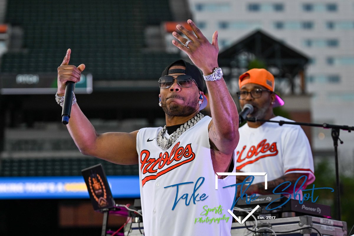 TakeShotSports's tweet photo. A few of my favorite shots from Nelly’s postgame concert at Camden Yards on May 9. Thanks for a great show, @nelly and @dj_trife1. 🎤⚾️📸

#Nelly #CamdenYards #Orioles #Baltimore #ConcertPhotography https://t.co/yhzyC6ZhJb