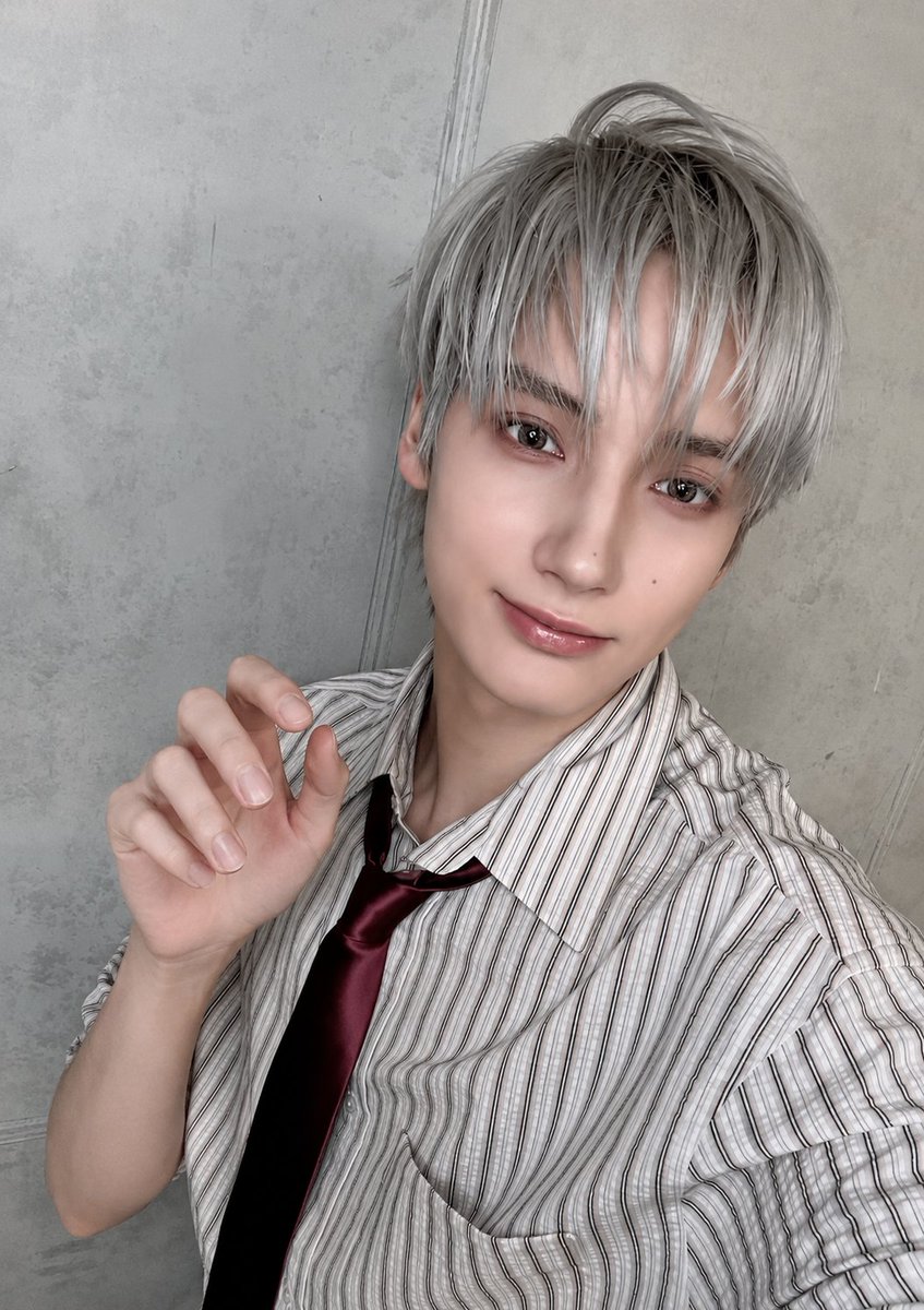 느림보 tweet media