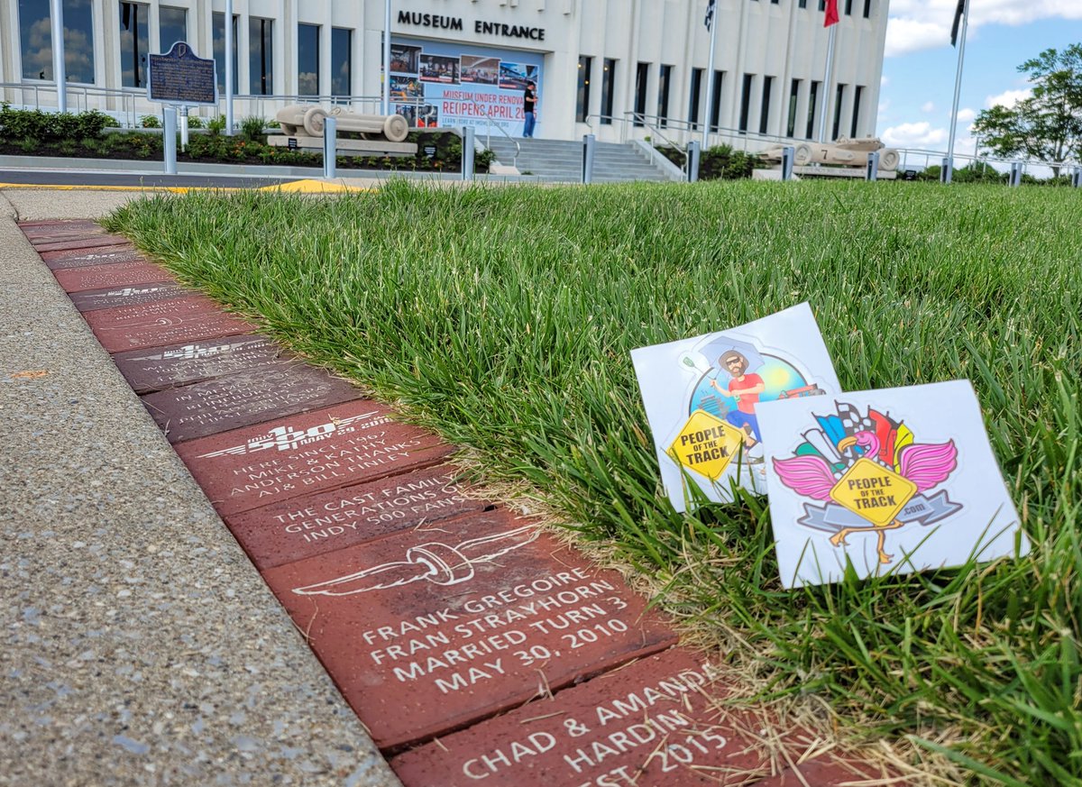 people_track's tweet photo. Frank and Fran were hitched May 30, 2010 in #turn3 at the Indianapolis 500. @IMS @IMSMuseum #indy500 https://t.co/pwy9cZ3San