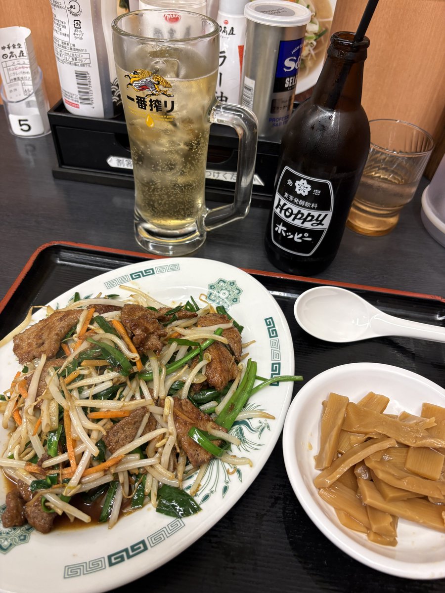shima_izu's tweet photo. 夕食はいつものお店 https://t.co/vQ1kJirJSh