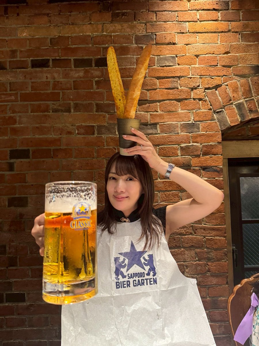kurosawasaki's tweet photo. 五稜郭に函館山✨とても綺麗でした🤩

ここ数日、北の国でめっちゃビールを飲んだ気がします🍻

十段戦は都合により出ないので、週末のリーグ戦、そして6/8のMトーナメント頑張ります✊😆 https://t.co/8AB2FBgvno