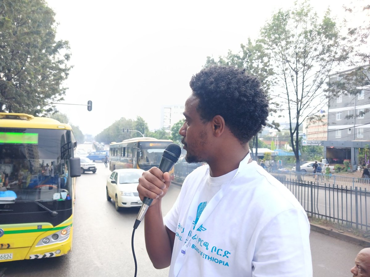 VVecod's tweet photo. ቪዥን ኢትዮጵያን ኮንግረስ ፎር ዴሞክራሲ (ቪኢኮድ) ከኢትዮጵያ ብሔራዊ ምርጫ ቦርድ ጋር በመተባበር በስነ ዜጋ እና ሰና ስነ ምርጫ ለአዲስ አበባ ከተማ ነዋሪዎች በለሚኩራ እና በየካ ክፈለከተማ ፣ በመገናኛ፣ በላምበረት ፣በሾላ ገበያ፣ በሰሊተ ምህረት https://t.co/Wu380OLyZV