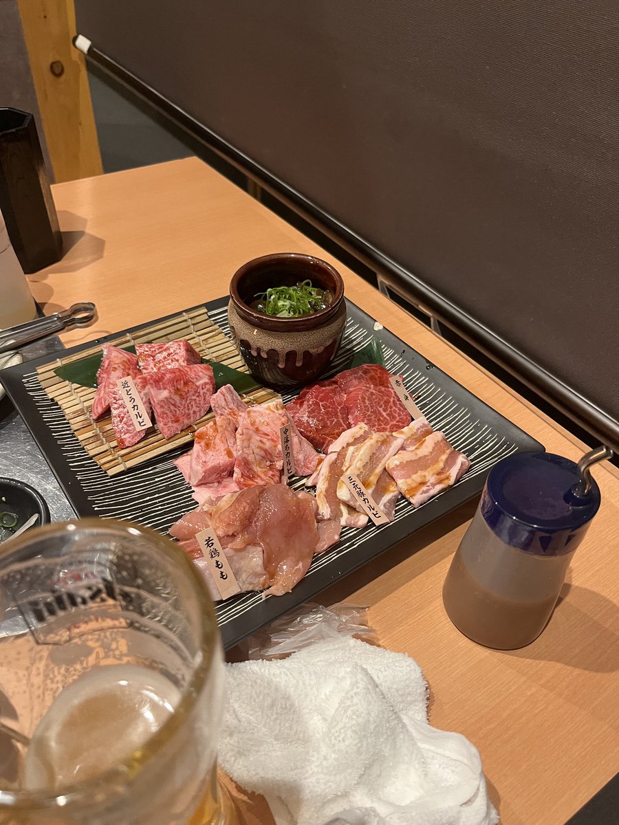 kuniossan69's tweet photo. 1人焼肉 https://t.co/8L2BvPgDR1