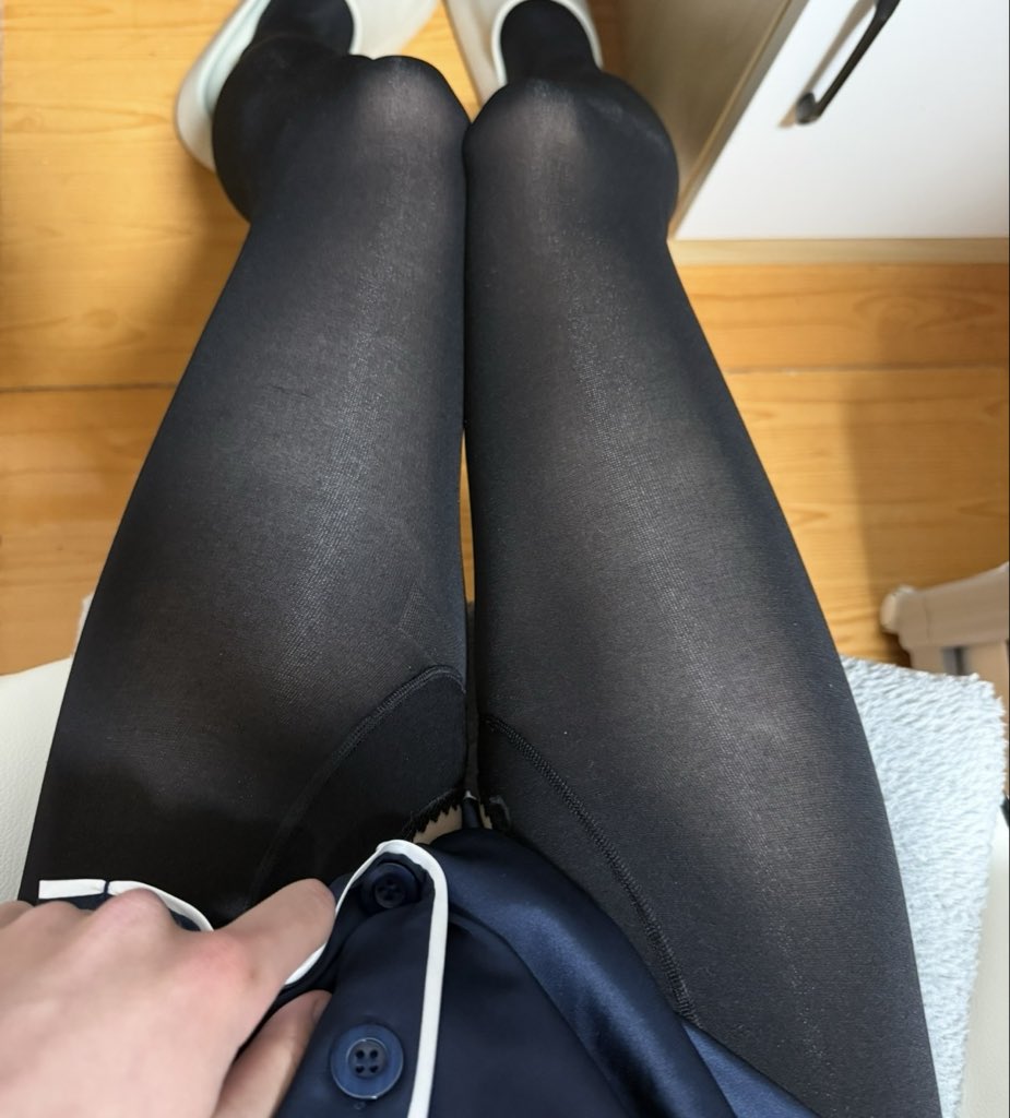 888o666's tweet photo. 一个人在宿舍好他妈痒 又不敢线下约 🤦
有没有女生想和我玩的呀🫠
#4i #伪娘的超大 #骚逼母狗 https://t.co/gz1cl057sH