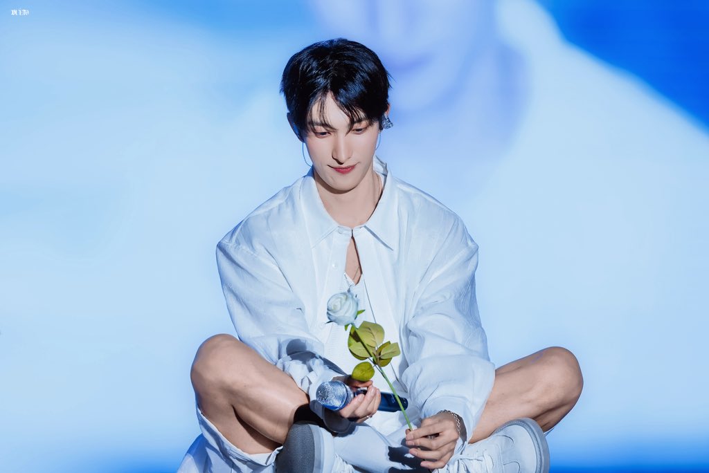 Dueto0218's tweet photo. 260530

🤍

#도겸 #이석민 
#ドギョム #DOKYEOM 
#세븐틴 #SEVENTEEN
@pledis_17 https://t.co/r8JML5S9Vi