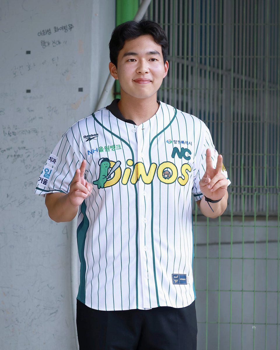 ifly_44's tweet photo. 집구만 ! 다음에는 입고 경기 뜁시다  т ‧̫ т 
#김휘집 #엔씨다이노스 #NC다이노스 https://t.co/xbUusJY2Ww