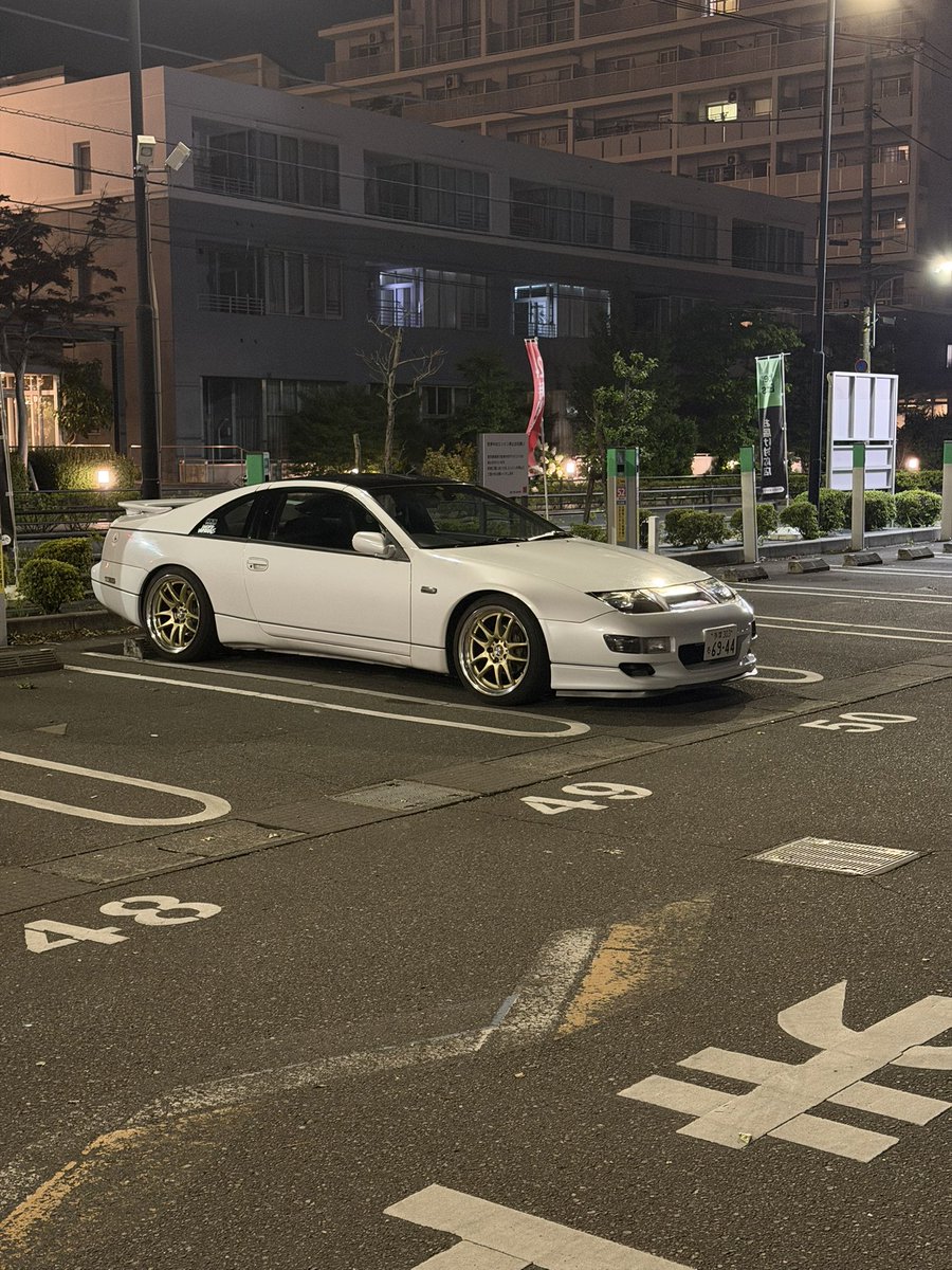 さて…私はリアルの方で運転してきましょうかね…