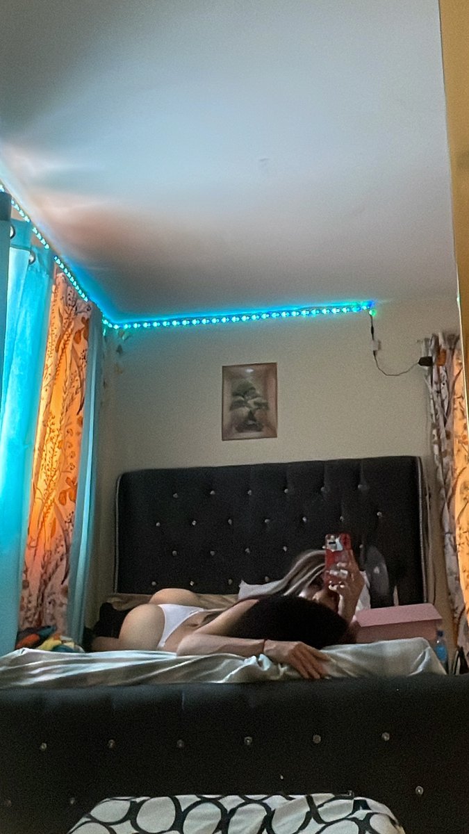 TSSpellmanXXX's tweet photo. Todos los días son buenos días 🙃. https://t.co/6A7tBniS5c