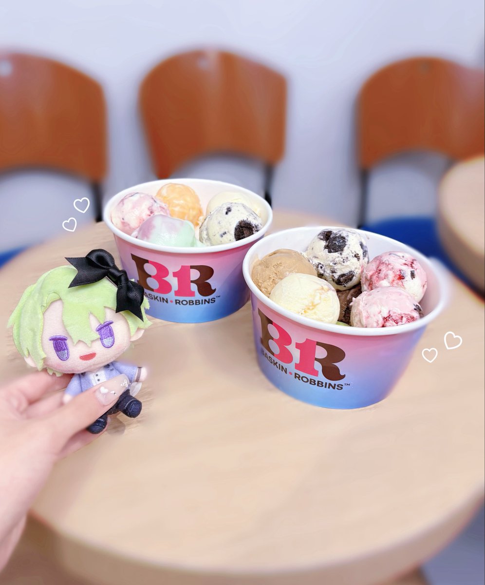 _0hiyo's tweet photo. サーティワンよくばりフェス！幸 🍨♡ https://t.co/BGxQDhysnF
