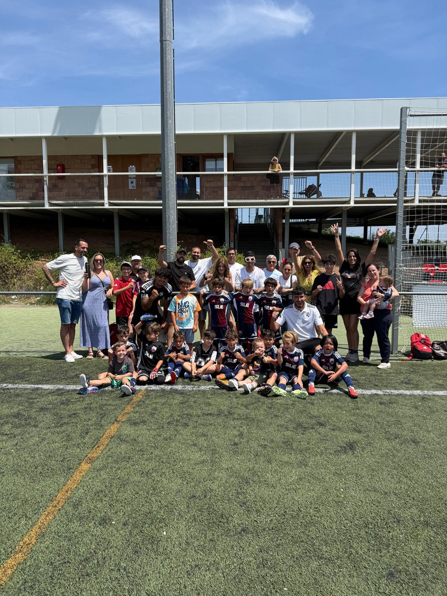 CEMercantil's tweet photo. 🔴🔵 𝗣𝗥𝗘𝗕𝗘𝗡𝗝𝗔𝗠𝗜 𝗦𝟴 "𝗖"
🔵🔴
🏆FCF
At.Matadeperenc 5 - @CEMercantil 8.
⚽️⚽️⚽️⚽️⚽️ Lucas
⚽️ Cortés
⚽️ Eizan
⚽️ Carlos

#CEMPBenS8C https://t.co/9JoDEnn9qc