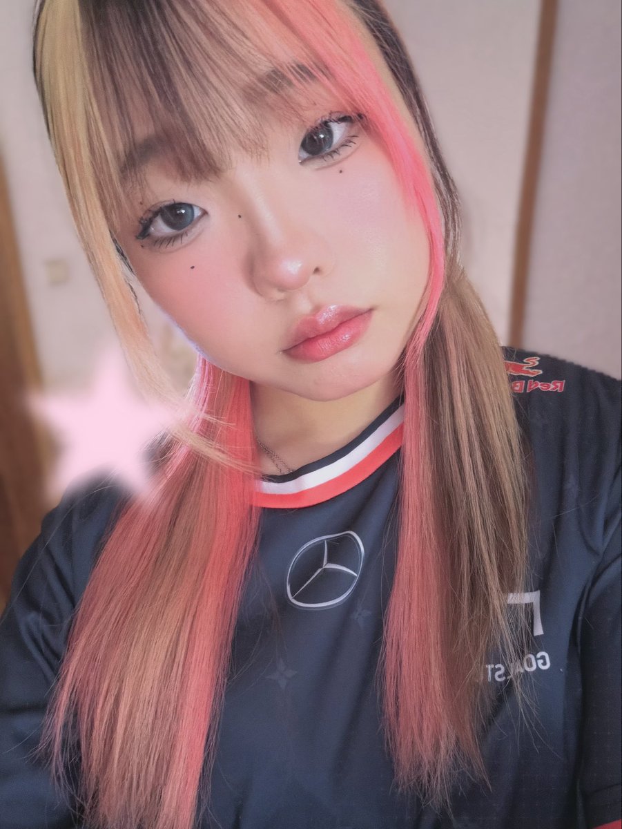 xiaobaocris's tweet photo. not bald yet https://t.co/rDXln9pjMc