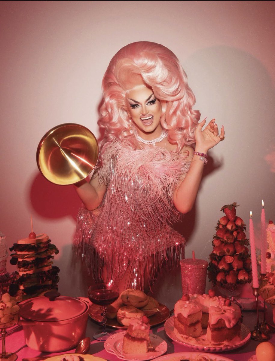 Drag_Crave's tweet photo. ⭐️DAILY PHOTO DUMP 2/3⭐️

María Bonita, Pink Chadora, Dusty Ray Bottoms &amp; Gigi Ferocious look amazing in new photos. https://t.co/ObWLN1mzmu