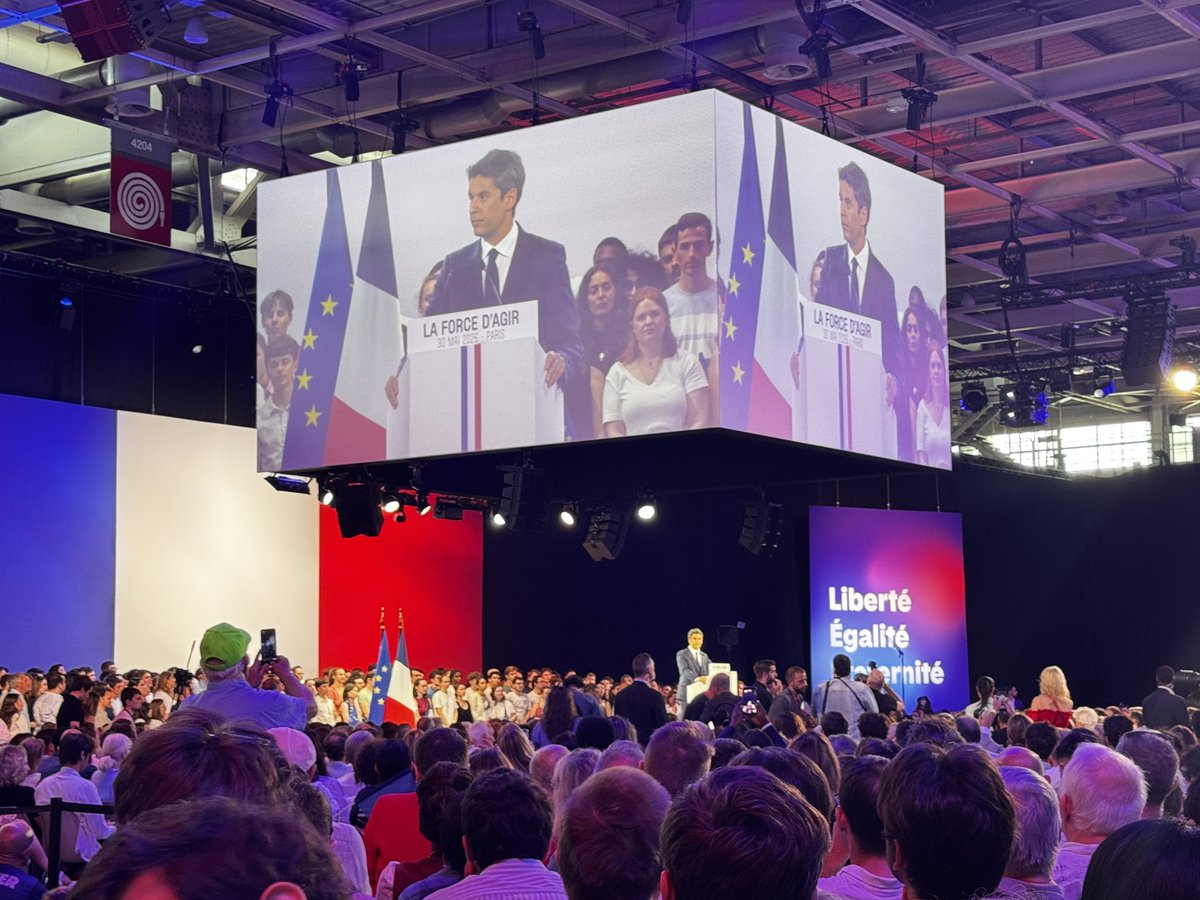 Renaissance45_'s tweet photo. @AttalPresident_ 🇫🇷🇪🇺 https://t.co/mvpdSgA28X