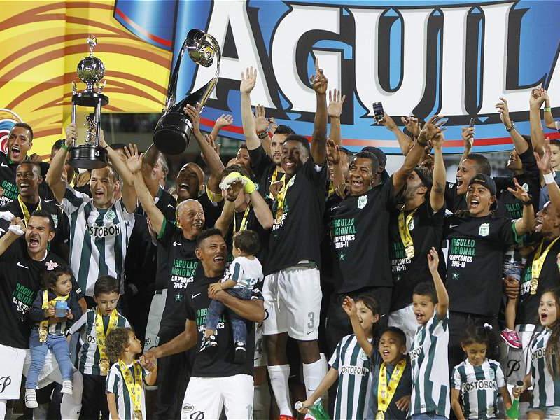 10SportsCo's tweet photo. 👀HISTORIAL DE NACIONAL Y JUNIOR EN FINALES🏆

🇳🇬🦈Verdolagas y tiburones se han cruzado en 5 finales. Así está el historial.

📲🔗 https://t.co/14yquBiyU0

💚 Toma una decisión inteligente, estudia un posgrado en el TdeA.

¡Ve por todo!

🎓🏫 https://t.co/e37UB8K7Pa https://t.co/MJCvURkRZQ