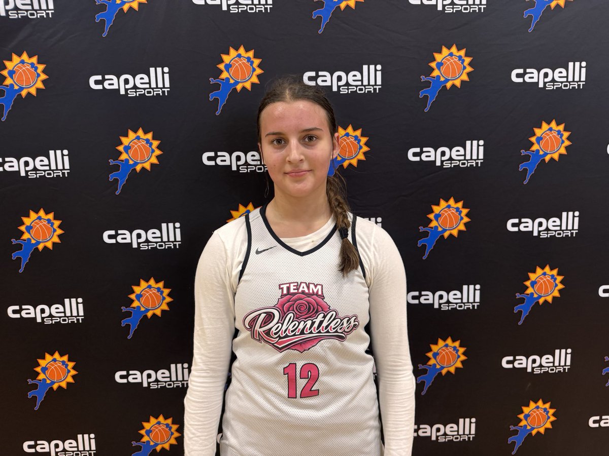 BigShotsGameMVP's tweet photo. #BigShots #VBJam

High School Girls Final

Team Relentless 45
#23 Jordan Bryant 15pts
#12 Kelsie Swords 9pts

Just Us Nation 22
#2 Caitlyn Dyson 12pts https://t.co/dZgE55pRBi