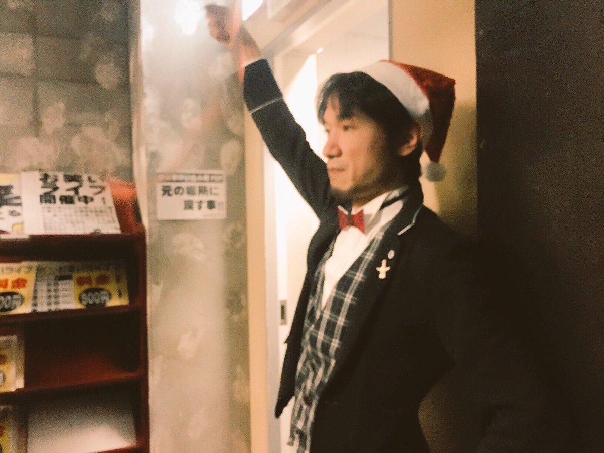 jamconte's tweet photo. 懐かしい写真📸

年末のタッグ戦と楽屋の様子🙌

リラックスした時間も、
本番前の緊張感も、
今では良い思い出です◎

そしてJAMコントも再始動🎭

これからどんな事が出来るのか、
少しずつ楽しみながら進んでいきます🙌

#ジャムコント https://t.co/AN64BKjAKC