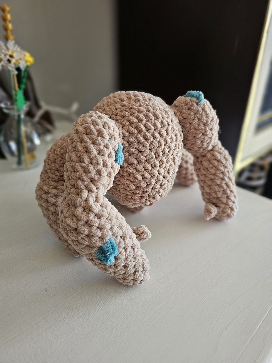 DOCDidIt's tweet photo. Anyone seen Project Hail Mary? My wife Lala took up crochet and made us our very own Rocky 😱🔥 https://t.co/WbP5Ar1dgQ