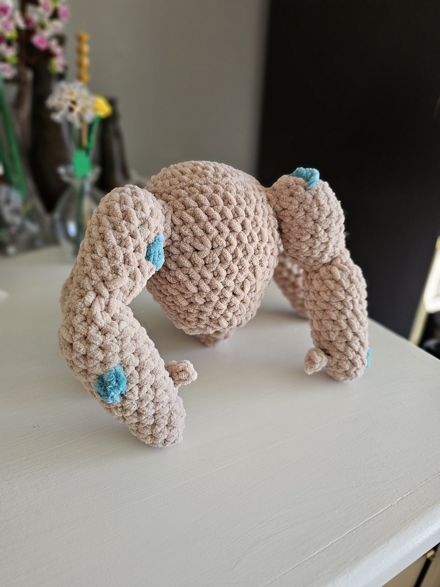 DOCDidIt's tweet photo. Anyone seen Project Hail Mary? My wife Lala took up crochet and made us our very own Rocky 😱🔥 https://t.co/WbP5Ar1dgQ