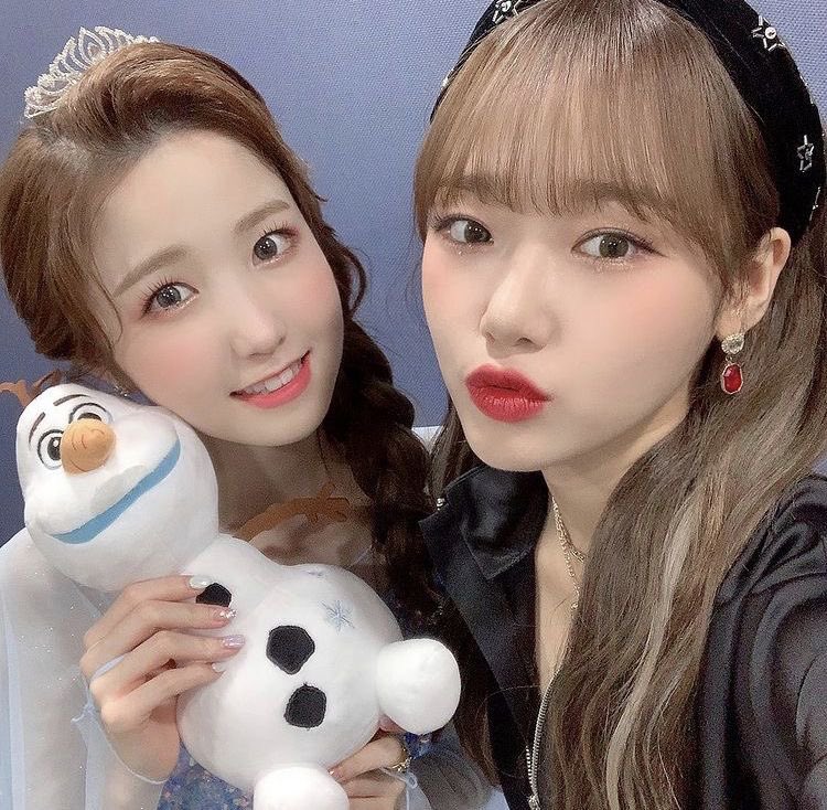 symnlover's tweet photo. 👤Did you contact #IOI ‘s yoojung unnie? 

🐹 Actually… I’ve met her a few times before… I was really touched that unnie remembered me She told me that I was very cute back then but now I’ve become much more mature and prettier https://t.co/zw0lPP7slN
