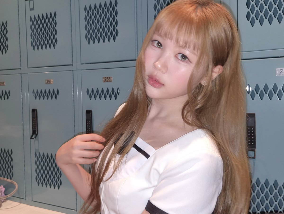 yeon pics tweet media