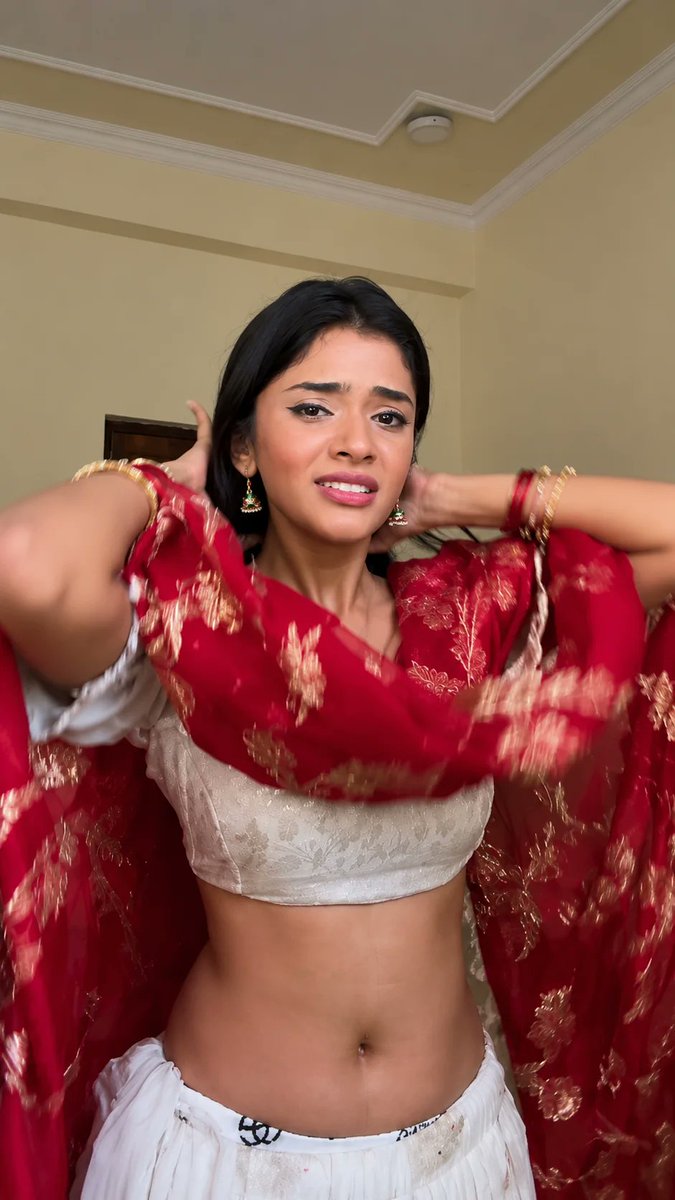 aaol02's tweet photo. The female crush Tanvi Dixit
#tanvidixit #navel #rapidoforall #rapidoride https://t.co/IihxEMu90t