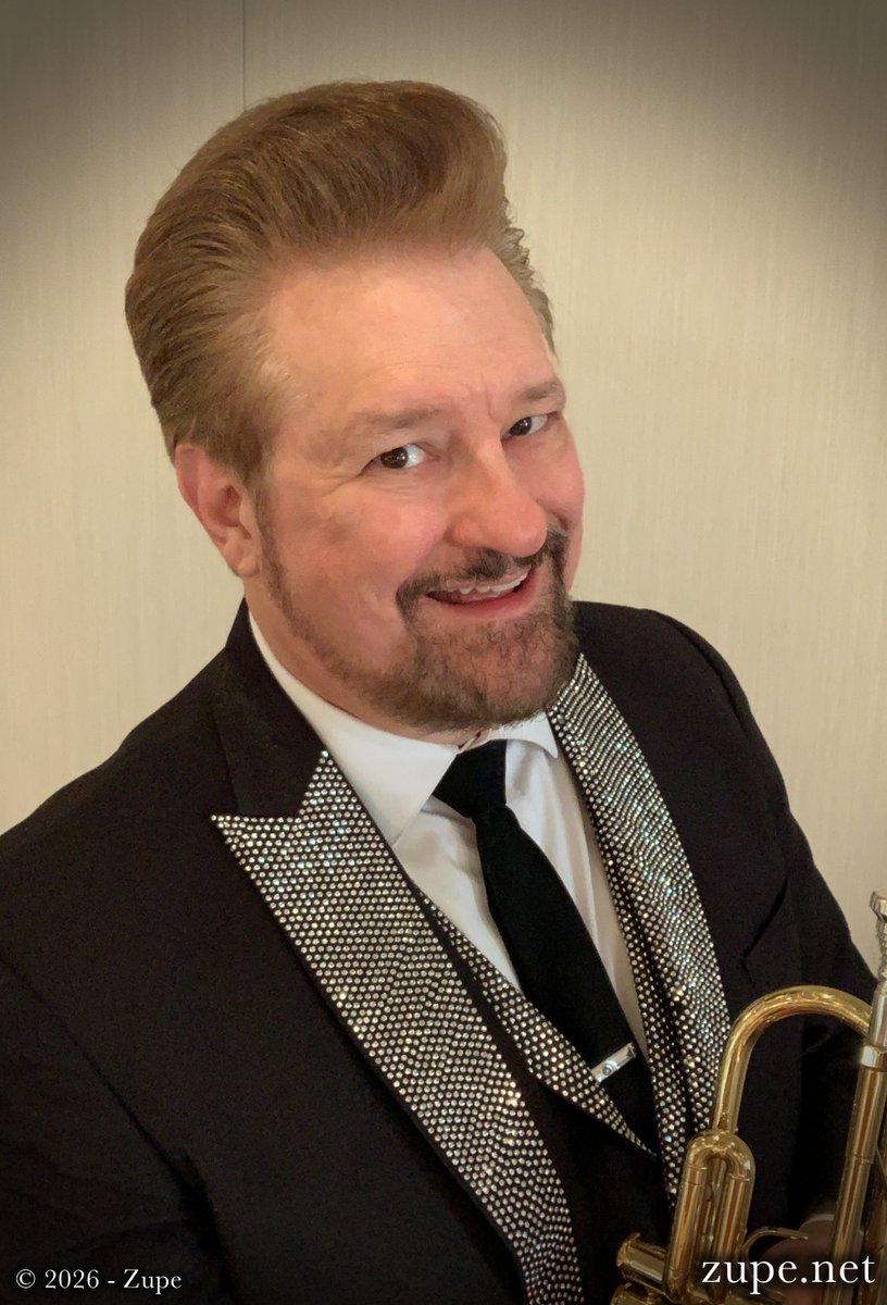 composerzupe's tweet photo. Another great turnout for the Cotillion Club of York!  Next stop: TWO shows in Indiana, PA, on Sunday.

#PAsPremierEntertainer #BallroomDancing #MusicForSeniors #MensStyle https://t.co/3LzNB4afRQ
