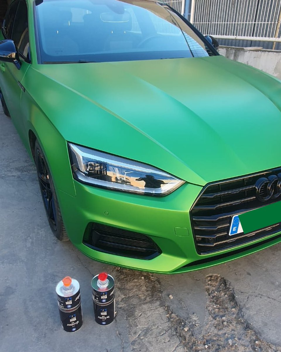 PerchanSA's tweet photo. AMG Green Hell Magno en Alto Voltaje 🚗🔥 acabado con Cromax Pro + CRS + STARMATE 10/30 = brillo perfecto 👌 

Perchan acompaña a talleres con asesoramiento y primeras marcas 💪 #Perchan #MuchoMasQuePintura #ChapaYPintura #CromaxPro https://t.co/fKQgYtQFE6