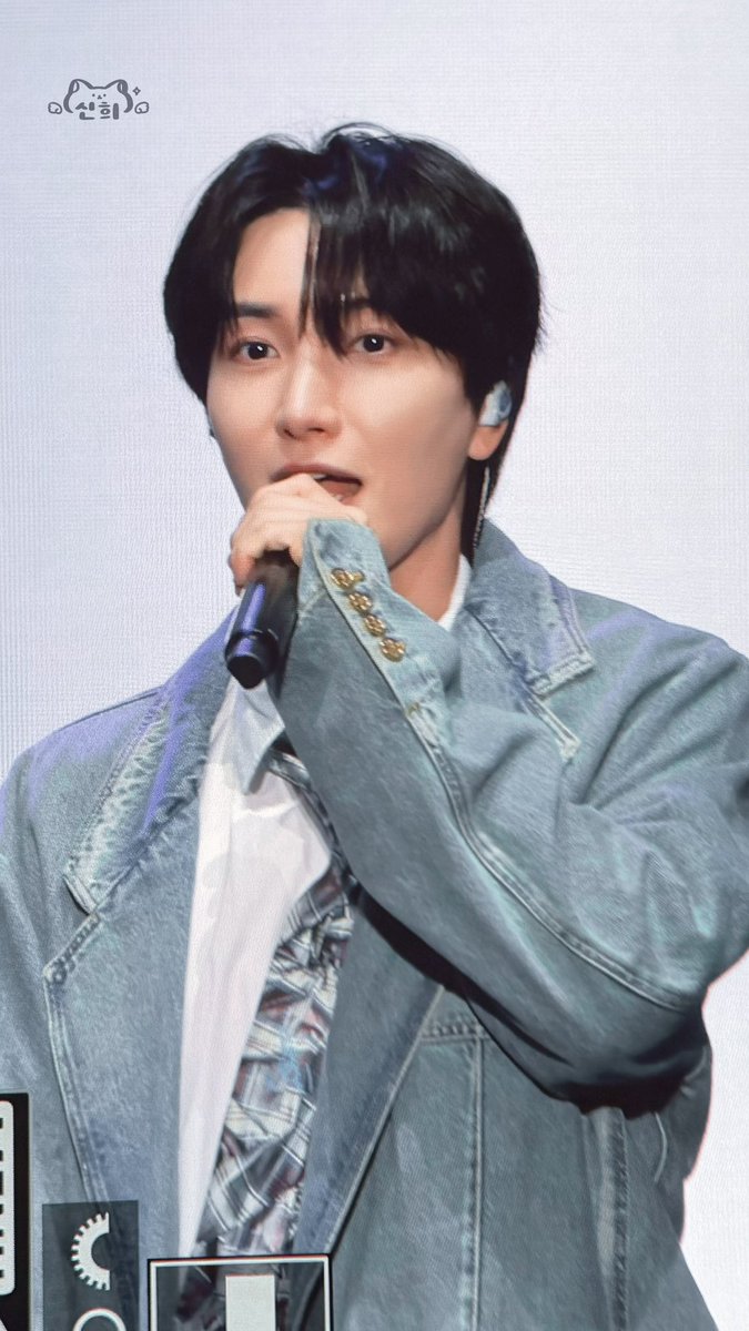 shinghee_'s tweet photo. 260530 Green Concert
🐣@special1004 
#superjunior #슈퍼주니어 #leeteuk #heechul #yesung #shindong #eunhyuk #donghae #siwon #ryeowook #kyuhyun #이특 #희철 #예성 #신동 #은혁 #동해 #시원 #려욱 #규현 https://t.co/oNl9w3fWaq