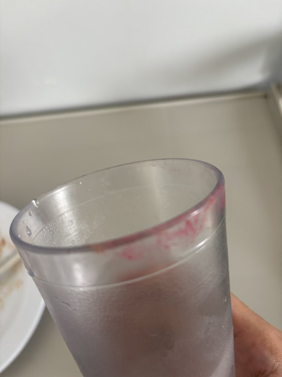 iannntea's tweet photo. women’s problems https://t.co/knigtXo7Ew