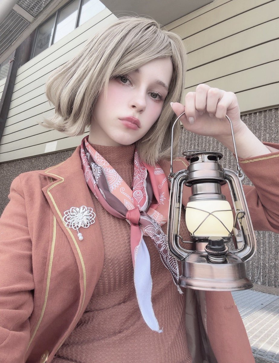 𝜗𝜚˚⋆ashley | ceo of graceley ᯓ★Dokomi2026 tweet media