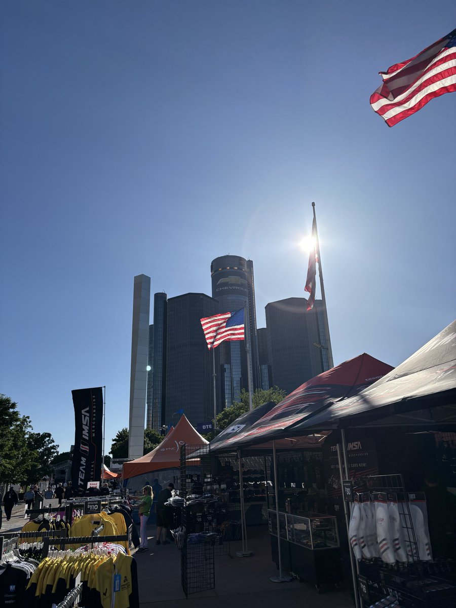 BrightBlueStang's tweet photo. @IMSA Raceday!
 @IMSARadio https://t.co/lgn52PasY3