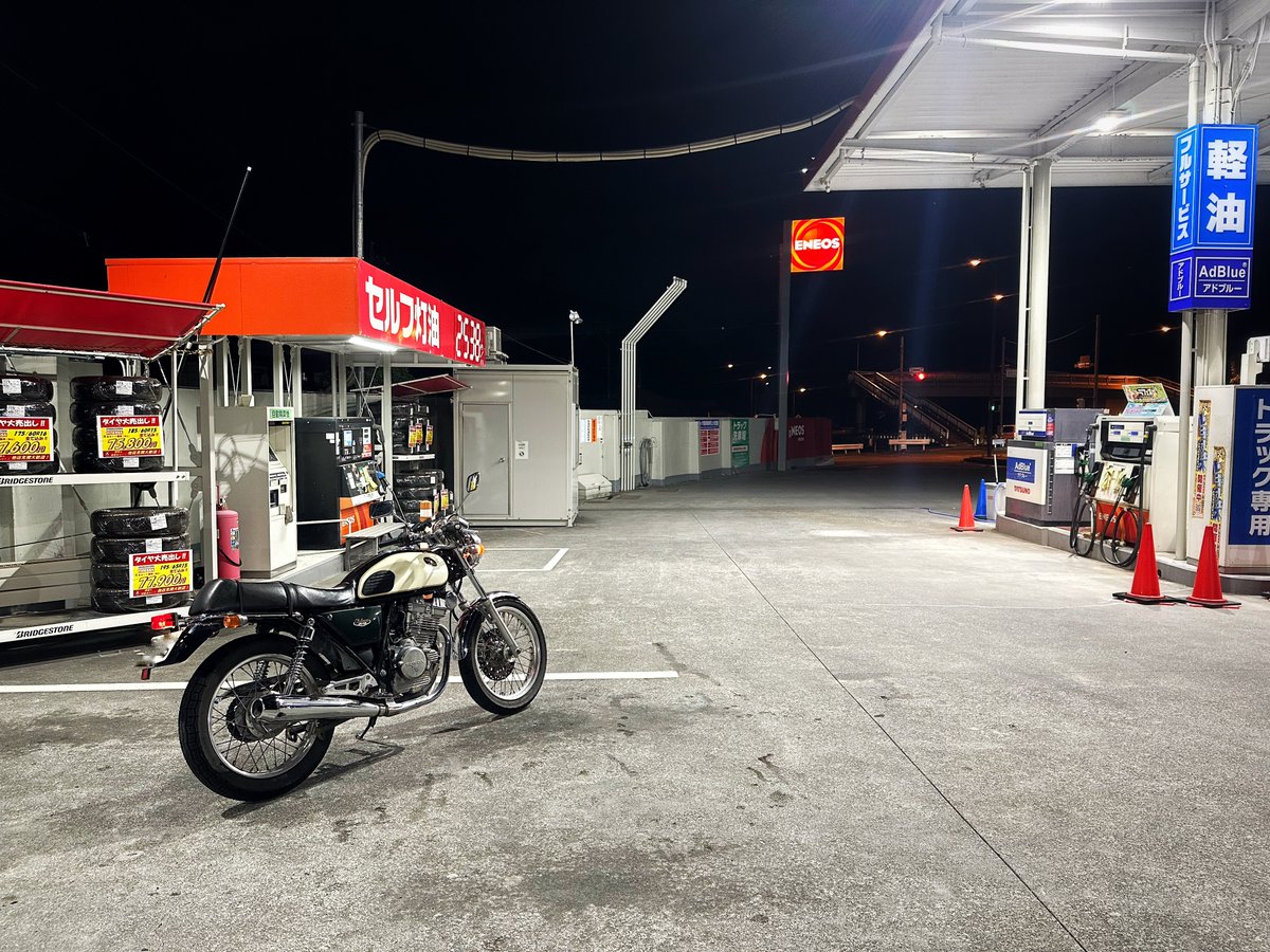 ID24_7's tweet photo. GB250、やっぱりいいバイクだな〜🛵 https://t.co/PktVDCS96Z