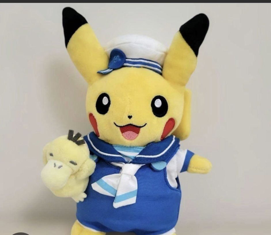 今日GOフェス帰りと思われる人が鞄に付けてたピカチュウがコダック持っ
