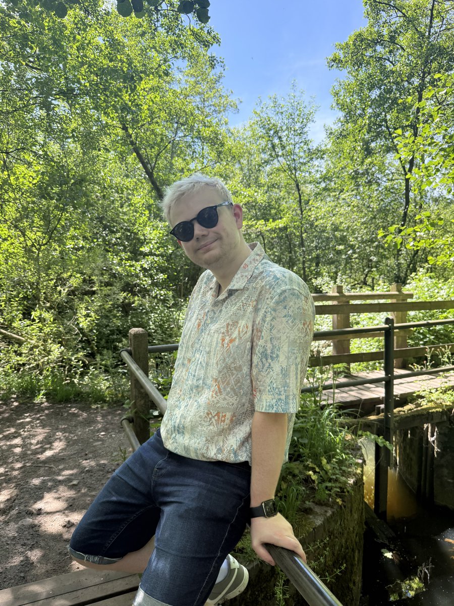 _Meditite's tweet photo. Went on an adventure… aka dogging https://t.co/2V1WwviqFz