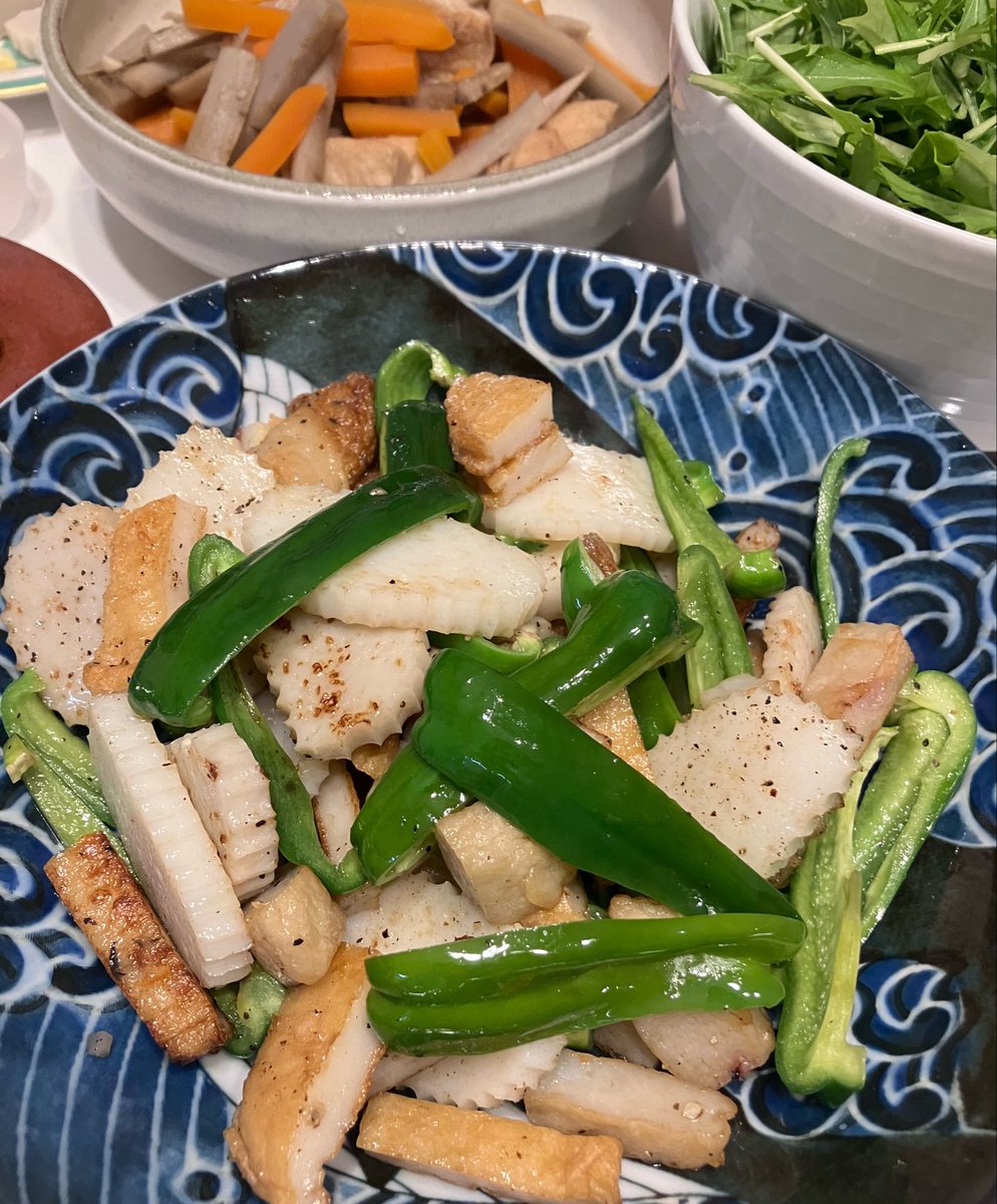hanatamapiatto's tweet photo. 川内蒲鉾の炒め物
練り物パーリィーナイっ！

#自炊
#おうちごはん https://t.co/ENa7wRDO55