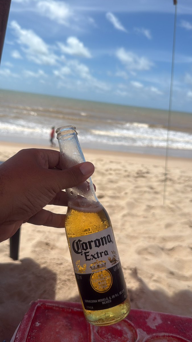 Observdr1981's tweet photo. Um sol para cada um em Jampa :) 

Em compensação em Fortaleza um dilúvio… quero voltar não hehe https://t.co/Jcjls0hyBT