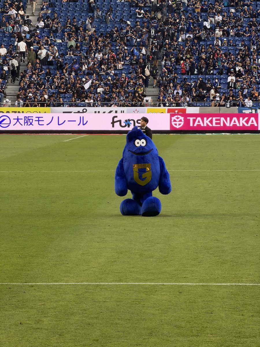 Azumof16's tweet photo. 久しぶりのパナスタ!!!暑くて死にかけたけどやっぱたのしー！モフレムチューチュートレインしてて可愛いかった🫶
チューチュートレインなかなかしない方の動画あげてた🤣
#ガンバ大阪 
#モフレム
#モフレ部 https://t.co/2GIyXr101x