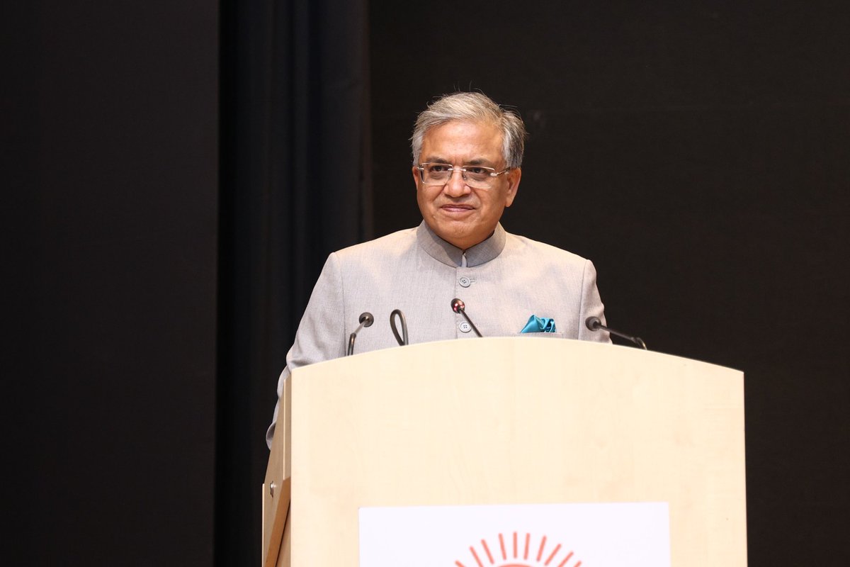 ECISVEEP's tweet photo. Strengthening legal framework through collaboration and shared experience.

CEC Shri Gyanesh Kumar, along with ECs Dr. Sukhbir Singh Sandhu and Dr. Vivek Joshi, interacted with counsels from across the country at the 2nd National Conference of Counsels representing the Election Commission of India at IIIDEM, New Delhi.

#ECI #NationalConferenceofCounsels2026 #IIIDEM