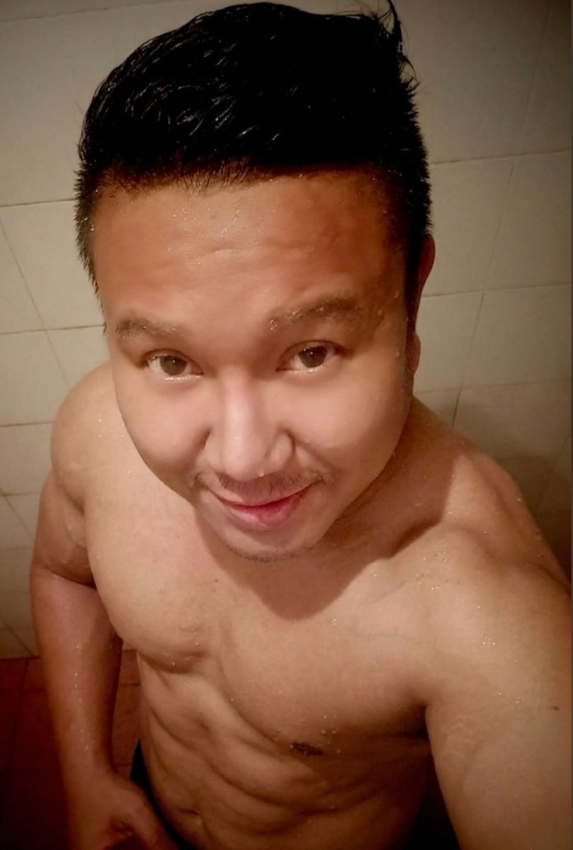 eake69's tweet photo. อาบน้ำกันครับ https://t.co/Oc71n5VbkN